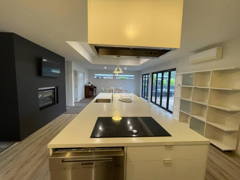Spacious 4 Bed Family Home Christchurch Bagian luar foto